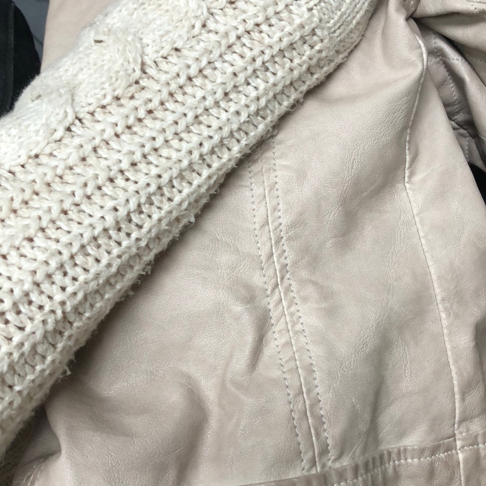 Free People Vegan Leather Jacket Sz 2 - Picture 8 of 8